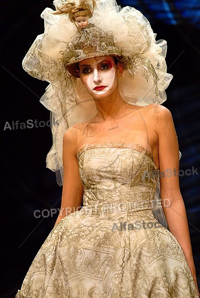 2007-03-04 Wella Fashionshow, Budapest, Hungary