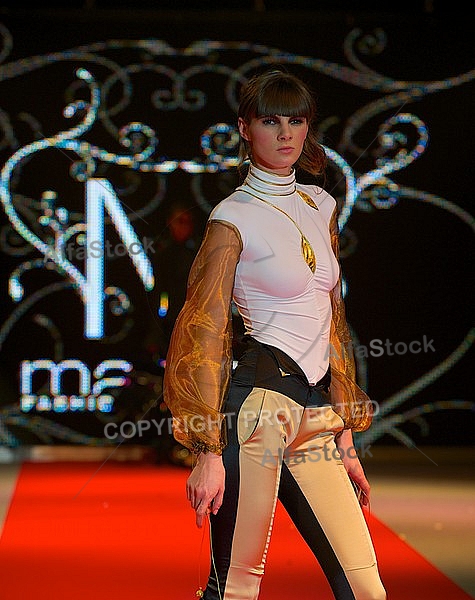 2009-11-21 Budapest Fashion Week, Martinka Fashion Art Desingn