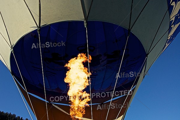 2010-01-23 Hot air balloon festival in the Tannheim Valley. Austria