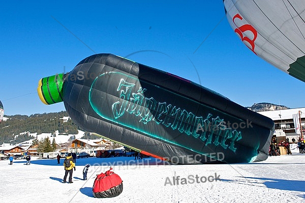 2010-01-23 Hot air balloon festival in the Tannheim Valley, Austria