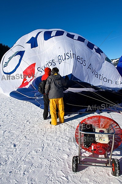 2010-01-23 Hot air balloon festival in the Tannheim Valley, Austria