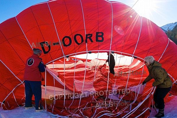 2010-01-23 Hot air balloon festival in the Tannheim Valley, Austria