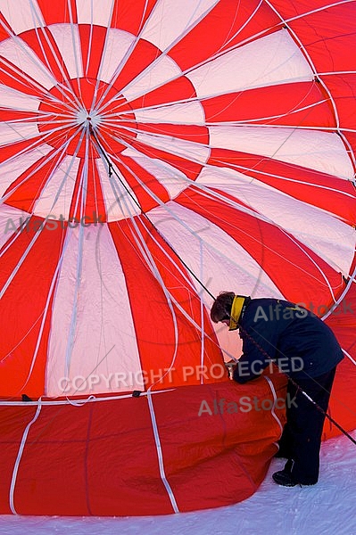 2010-01-23 Hot air balloon festival in the Tannheim Valley, Austria