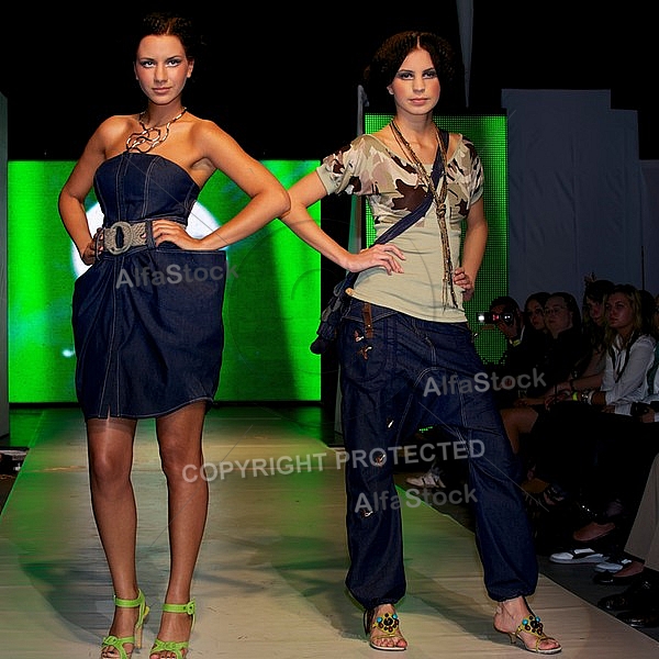 2010-04-28 Budapest fashion Week, Mantra