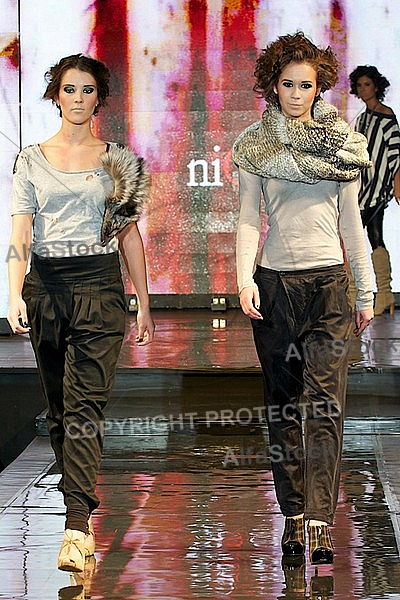 2010-11-24 Budapest fashion Week, niCole Design