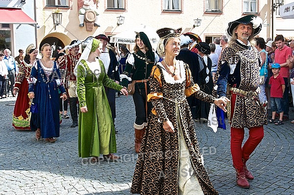 2011-09-03-04 Kaiser Maximilen 1. Festumzüge, Füssen, Bavaria, Germany