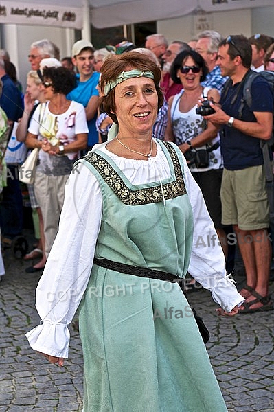 2011-09-03-04 Kaiser Maximilen 1. Festumzüge, Füssen, Bavaria, Germany