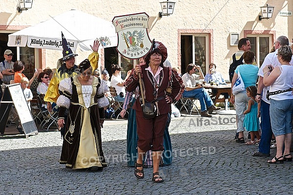 2011-09-03-04 Kaiser Maximilen 1. Festumzüge, Füssen, Bavaria, Germany