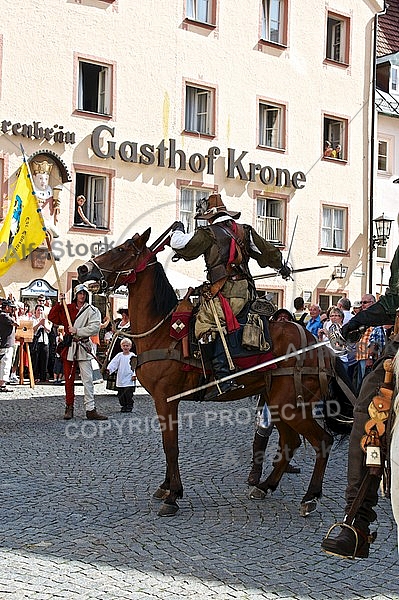 2011-09-03-04 Kaiser Maximilen 1. Festumzüge, Füssen, Bavaria, Germany