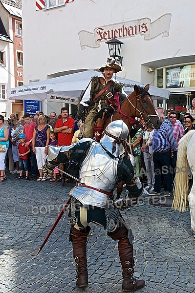 2011-09-03-04 Kaiser Maximilen 1. Festumzüge, Füssen, Bavaria, Germany