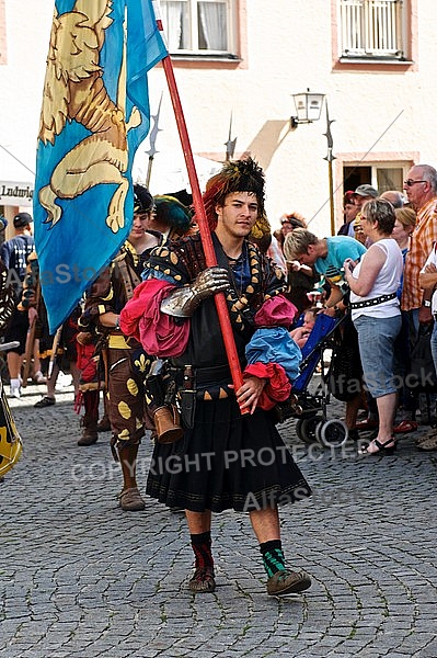 2011-09-03-04 Kaiser Maximilen 1. Festumzüge, Füssen, Bavaria, Germany