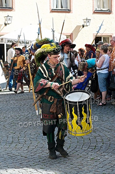 2011-09-03-04 Kaiser Maximilen 1. Festumzüge, Füssen, Bavaria, Germany