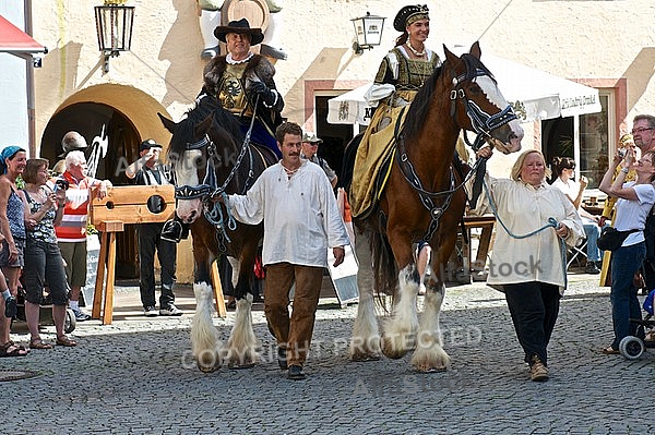 2011-09-03-04 Kaiser Maximilen 1. Festumzüge, Füssen, Bavaria, Germany