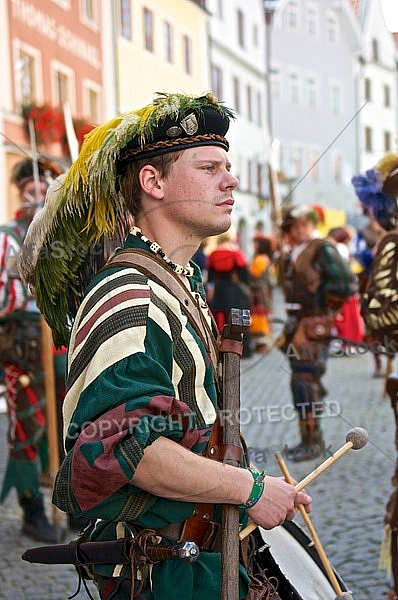 2011-09-03-04 Kaiser Maximilen 1. Festumzüge, Füssen, Bavaria, Germany