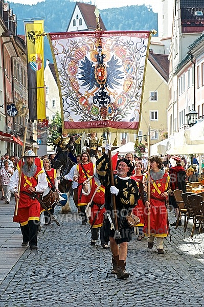 2011-09-03-04 Kaiser Maximilen 1. Festumzüge, Füssen, Bavaria, Germany