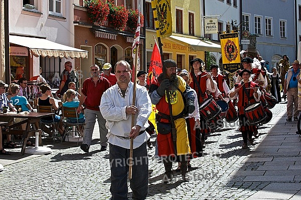 2011-09-03-04 Kaiser Maximilen 1. Festumzüge, Füssen, Bavaria, Germany