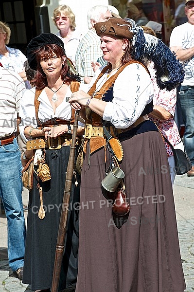 2011-09-03-04 Kaiser Maximilen 1. Festumzüge, Füssen, Bavaria, Germany