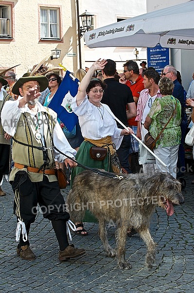 2011-09-03-04 Kaiser Maximilen 1. Festumzüge, Füssen, Bavaria, Germany