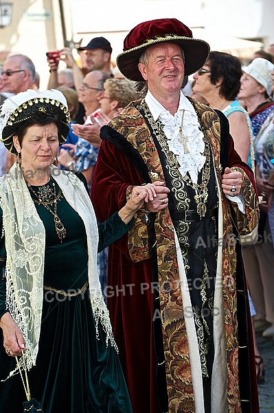 2011-09-03-04 Kaiser Maximilen 1. Festumzüge, Füssen, Bavaria, Germany