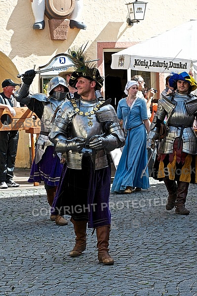 2011-09-03-04 Kaiser Maximilen 1. Festumzüge, Füssen, Bavaria, Germany