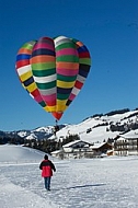 2012-01-15 Hot air balloon festival in the Tannheim Valley, Austria