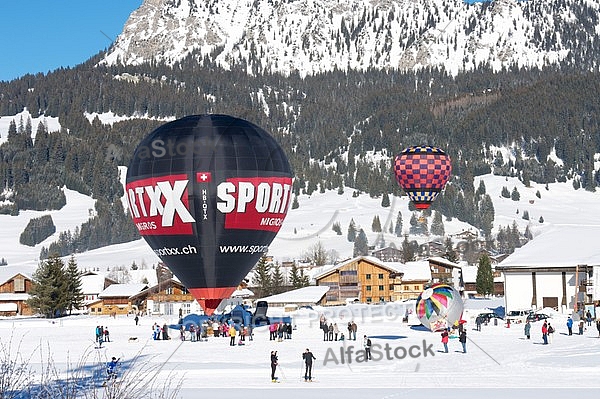 2012-01-15 Hot air balloon festival in the Tannheim Valley, Austria