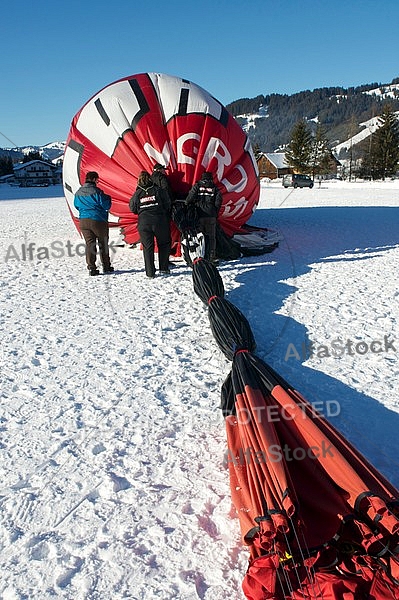 2012-01-15 Hot air balloon festival in the Tannheim Valley, Austria