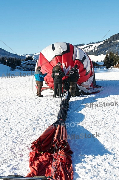 2012-01-15 Hot air balloon festival in the Tannheim Valley, Austria