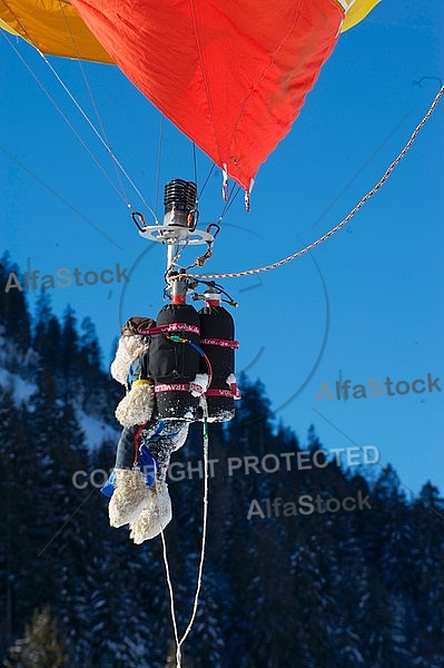 2012-01-15 Hot air balloon festival in the Tannheim Valley, Austria