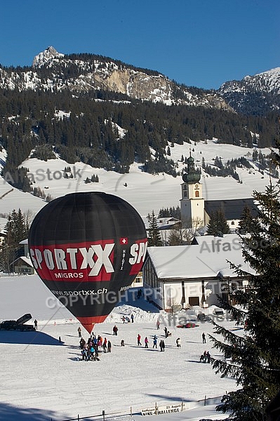 2012-01-15 Hot air balloon festival in the Tannheim Valley, Austria