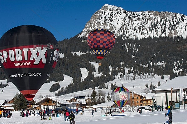 2012-01-15 Hot air balloon festival in the Tannheim Valley, Austria