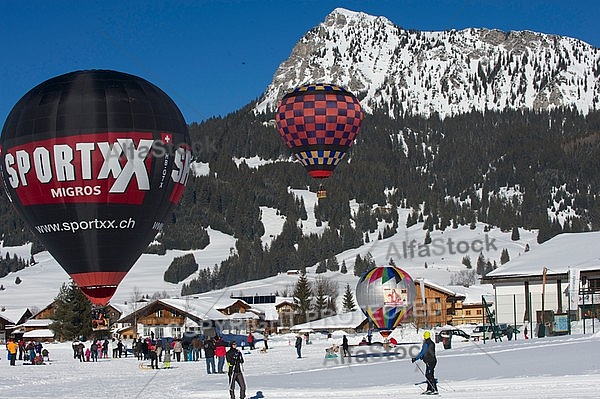 2012-01-15 Hot air balloon festival in the Tannheim Valley, Austria