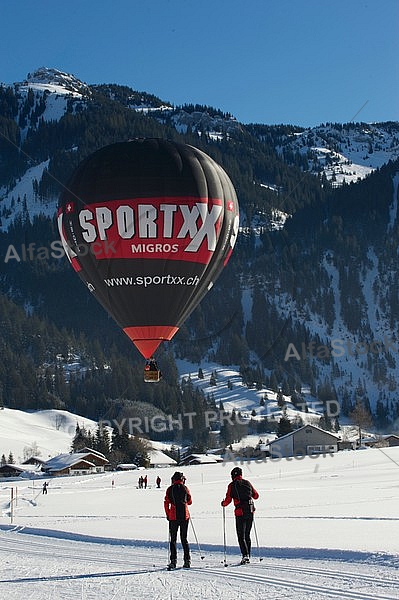 2012-01-15 Hot air balloon festival in the Tannheim Valley, Austria