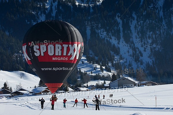 2012-01-15 Hot air balloon festival in the Tannheim Valley, Austria