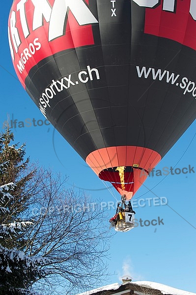 2012-01-15 Hot air balloon festival in the Tannheim Valley, Austria