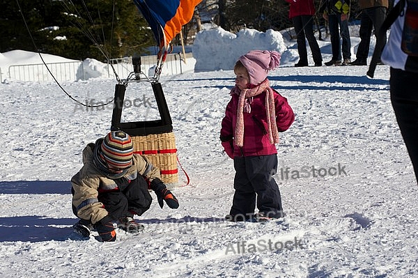 2012-01-15 Hot air balloon festival in the Tannheim Valley, Austria