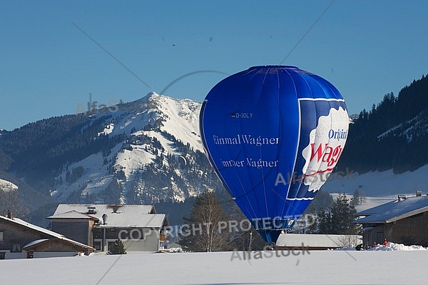 2012-01-15 Hot air balloon festival in the Tannheim Valley, Austria