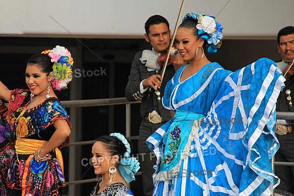 2012-12-07 Folk Dancers