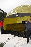 2013-01-20 Hot air balloon festival in the Tannheim Valley, Austria