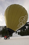 2013-01-20 Hot air balloon festival in the Tannheim Valley, Austria