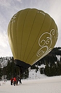 2013-01-20 Hot air balloon festival in the Tannheim Valley, Austria