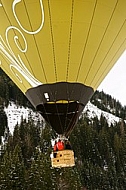 2013-01-20 Hot air balloon festival in the Tannheim Valley, Austria