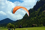 2013-06-07 King Ludwig Open 2013. Paragliding, Takeoff from a ramp, Tegelberg, Schwangau, Germany