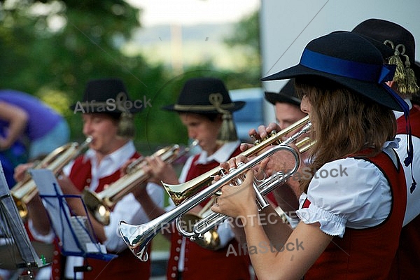 2013-07-21 Platzkonzert - Männerchor, Alphorngruppe, Musikkapelle Eisenberg in Maria Hilf