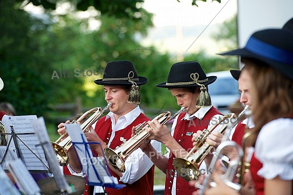 2013-07-21 Platzkonzert - Männerchor, Alphorngruppe, Musikkapelle Eisenberg in Maria Hilf