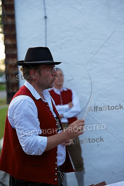 2013-07-21 Platzkonzert - Männerchor, Alphorngruppe, Musikkapelle Eisenberg in Maria Hilf