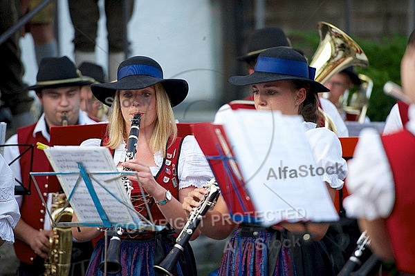 2013-07-21 Platzkonzert - Männerchor, Alphorngruppe, Musikkapelle Eisenberg in Maria Hilf