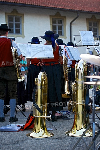 2013-07-21 Platzkonzert - Männerchor, Alphorngruppe, Musikkapelle Eisenberg in Maria Hilf