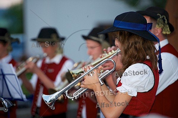 2013-07-21 Platzkonzert - Männerchor, Alphorngruppe, Musikkapelle Eisenberg in Maria Hilf