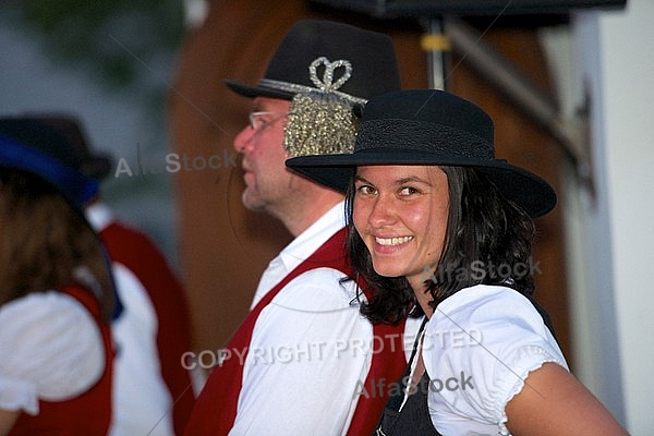 2013-07-21 Platzkonzert - Männerchor, Alphorngruppe, Musikkapelle Eisenberg in Maria Hilf